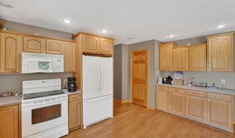 9546 Plow Point Ct SE, Alto, MI 49302
