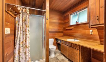42274 ZIAK GNAT CREEK Ln, Astoria, OR 97103