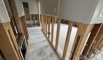1037 Tori Ln, Beebe, AR 72012