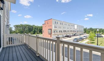 23162 HORSESHOE TRAIL Sq, Ashburn, VA 20148