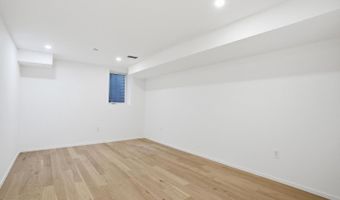 7502 NEVIS Rd, Bethesda, MD 20817