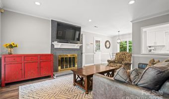 6119 Carmel Station Ave, Charlotte, NC 28226
