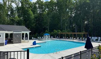 521 Morning Light Dr, Angier, NC 27501
