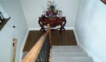 6418 N 141st St, Basehor, KS 66007