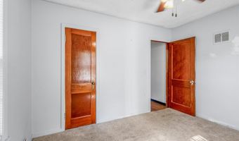 1015 N 13th St, Beatrice, NE 68310