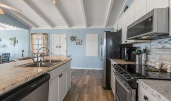 1125 Alligator Dr, Alligator Point, FL 32346