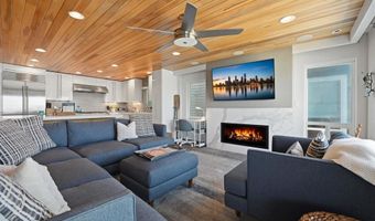 1129 S Pacific St A, Oceanside, CA 92054