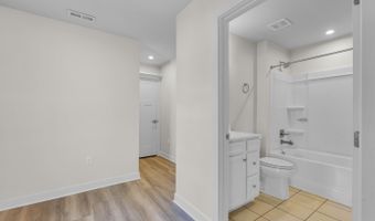 2082 Wexley Dr, Boiling Springs, SC 29316