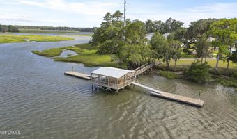 1125 Salem Bay Dr, Beaufort, SC 29902