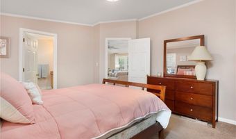 8 King Philip Rd, Coventry, RI 02816