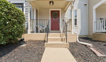 6316 CHIMNEY WOOD Ct, Alexandria, VA 22306