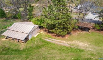 2072 Walnut St, Albertville, AL 35950