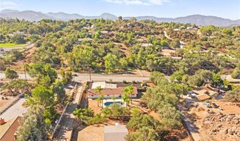 2060 S Grade Rd, Alpine, CA 91901