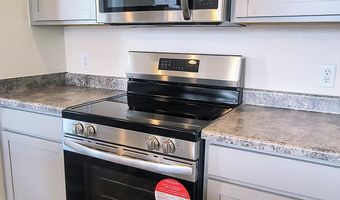 833 Ridgeview St, Belle Fourche, SD 57717