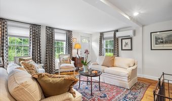 25 Spring St, Chester, CT 06412