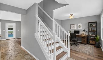 2066 Friar Tuck Cir, Adrian, MI 49221