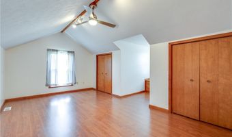 1012 Coopers Run, Amherst, OH 44001