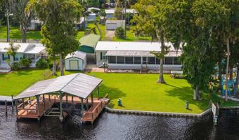 56310 REDBUD Rd, Astor, FL 32102