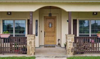 9691 Crow Ln, Adkins, TX 78101