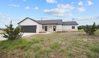 825 Lost Valley Dr, Bandera, TX 78003