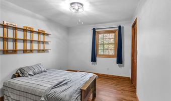 11142 Crego Rd, Akron, NY 14001
