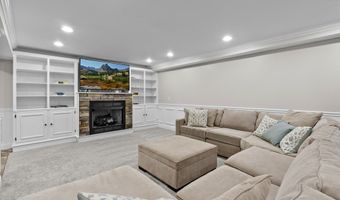 202 Edgewood Dr, Bardstown, KY 40004