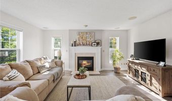 9258 Tyne Ln, Inver Grove Heights, MN 55077