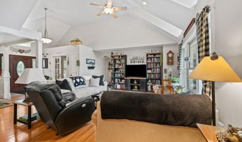 302 Howard St, Berlin, NH 03570