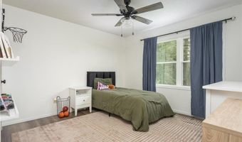 1921 Sherman Dr NW, Alexandria, MN 56308