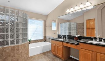 1701 W SPRINGFIELD Way, Chandler, AZ 85286