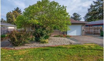 1105 1ST St, Bandon, OR 97411