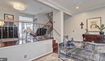 44072 FLORENCE Ter, Ashburn, VA 20147