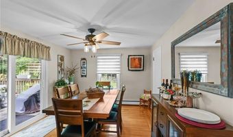 111 Peeptoad Rd, Scituate, RI 02857