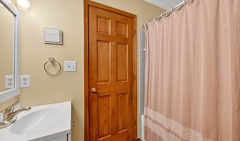 248 Old Trail Dr, Bargersville, IN 46106