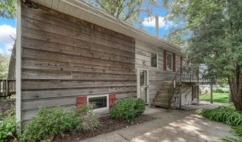 42034 N East Rd, Antioch, IL 60002
