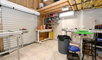 22 Woodlawn Dr, Allenstown, NH 03275