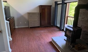 9 Village Way 1, Alloway, NJ 07462