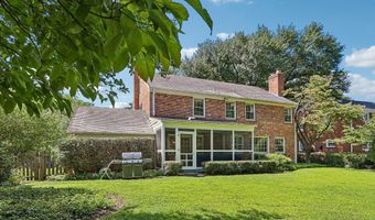 5601 KIRKWOOD Dr, Bethesda, MD 20816
