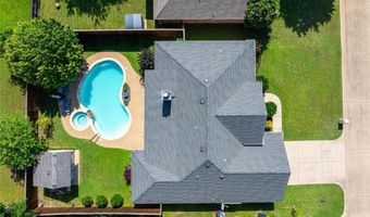213 Wayne Dr, Aledo, TX 76008
