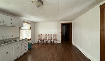 100 102 Alley Ct, Beaver, WV 25813