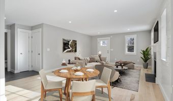 4 Cortland Pl, Standish, ME 04084