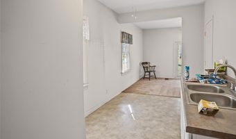 3302 College Ave, Alton, IL 62002