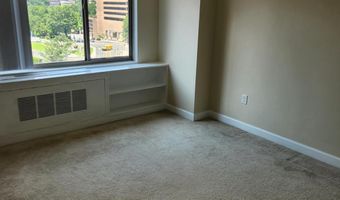 1121 ARLINGTON Blvd 933, Arlington, VA 22209