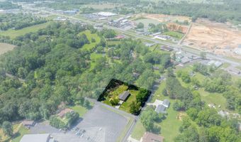 22 Shady Ln, Albertville, AL 35950