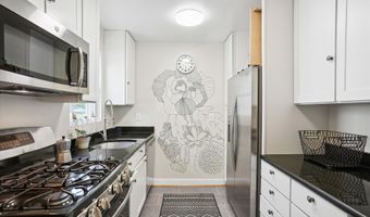 8810 LOWELL St, Bethesda, MD 20817