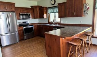 1913 NE 13th Ave, Austin, MN 55912