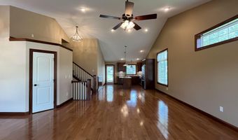 1130 Indian Hills Rd, Brookings, SD 57006