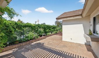 6701 E Leafwood Dr, Anaheim, CA 92807
