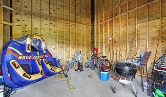 4040 Borneo St, Bay St. Louis, MS 39520
