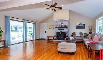 471 N Quidnessett Rd, North Kingstown, RI 02852